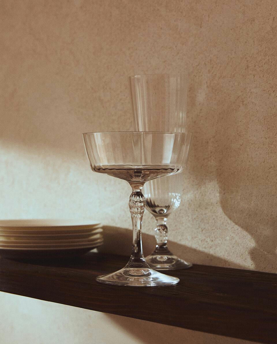 TAÇA DE COQUETEL FACETADA