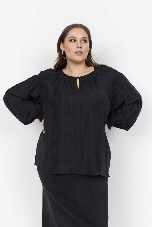 Wasabiconcept Curvy WA-CAYSA 7 Bluse Sort 9999 black