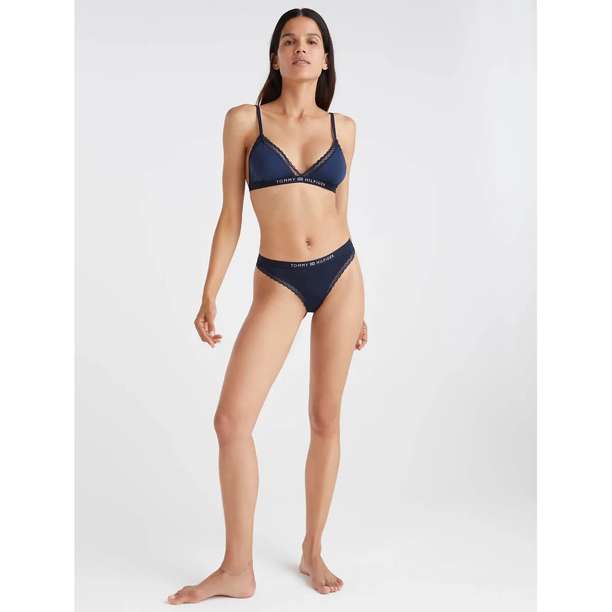 TOMMY HILFIGER<br>Cordão de microfibra e renda
