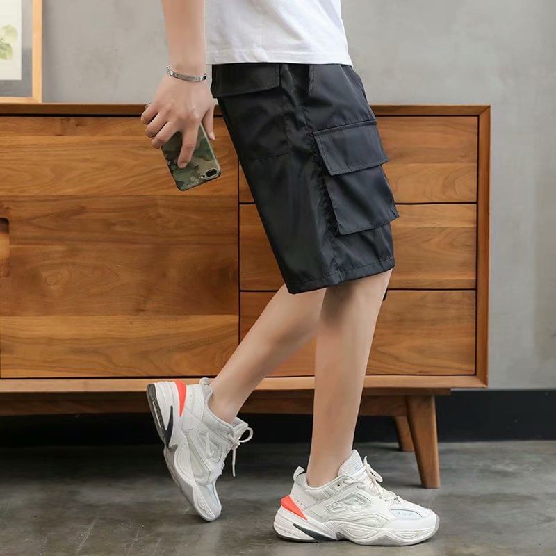Acrius - Cargoshorts met trekkoord in de taille en wijde pijpen