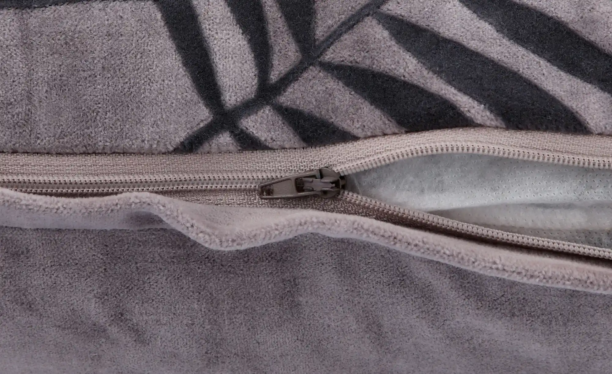 Gray & Jones Kissen Tierra Fuego