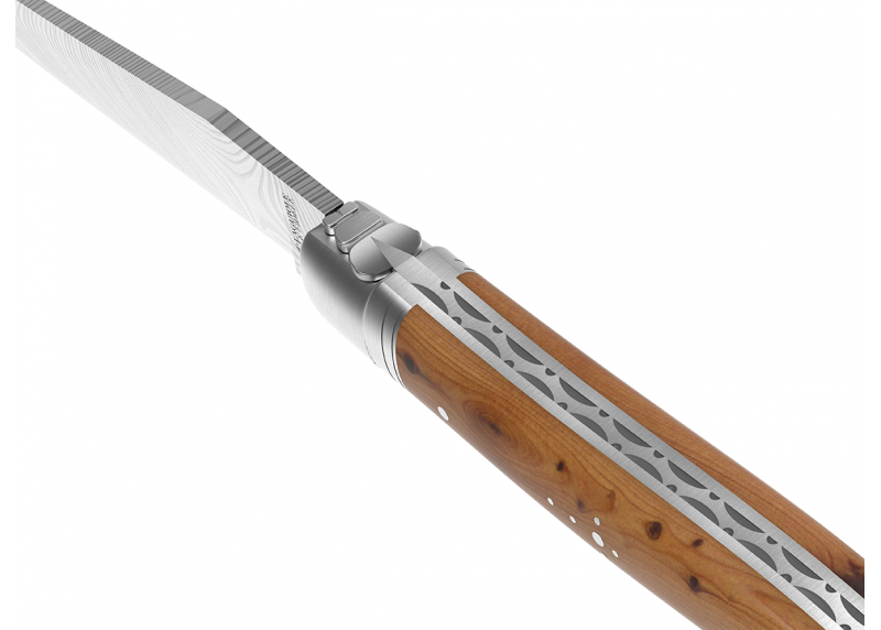 Couteau Laguiole collection damas avec un manche en bois de genévrier et 2 mitres en acier inoxydable