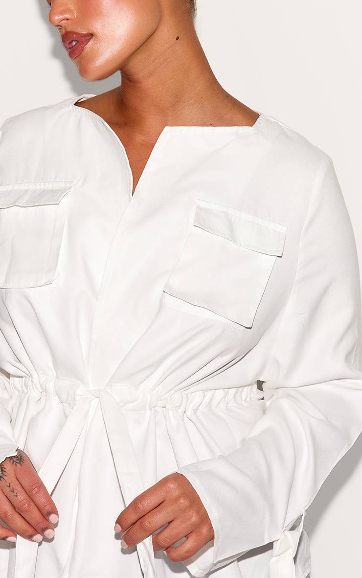 Blanc Chemise Grande Taille Effet Daim Froncée À La Taille Avec Poches Cargo