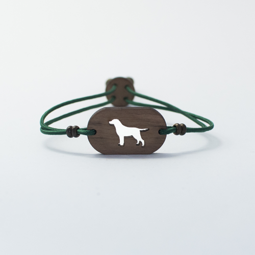 Pulseira personalizável em madeira de labrador, verde.