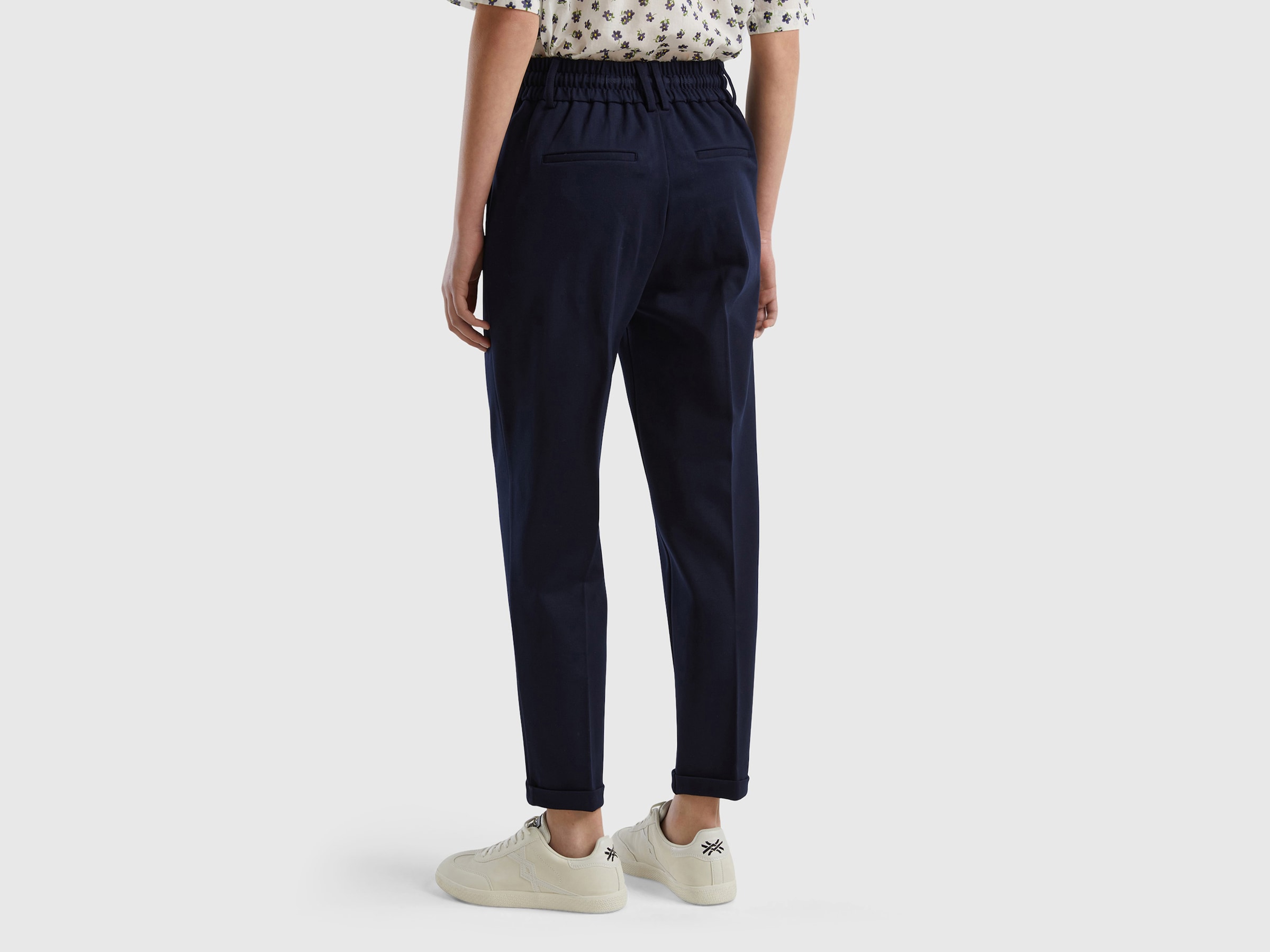 United Colors of Benetton Jogger Pants  mit Kordelzug und Gürtelschlaufen