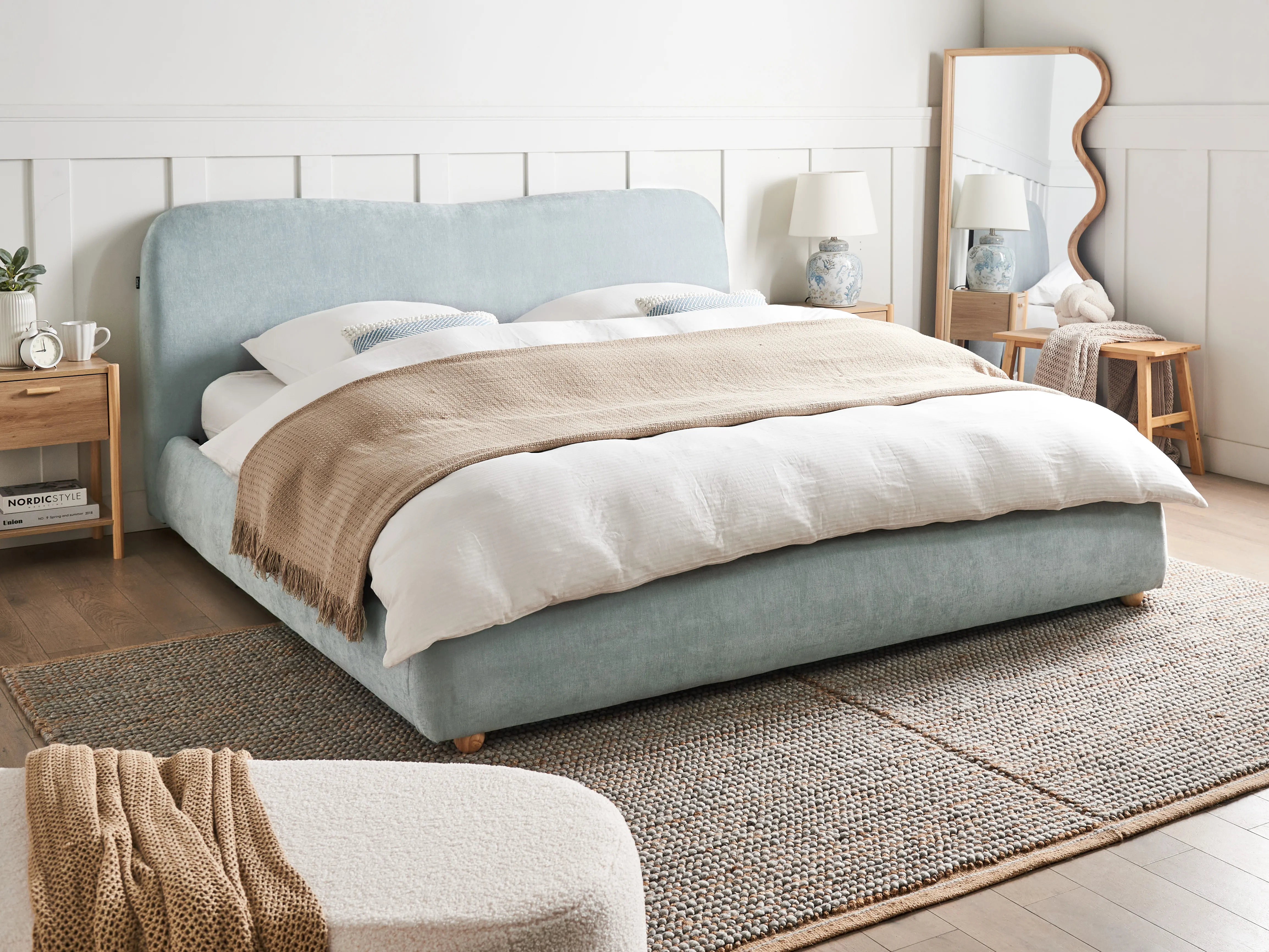 Bed met opbergruimte Chenille BLAGNAC 180 x 200 cm Lichtblauw