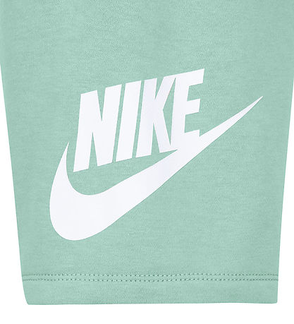 Nike Shorts Set - T-Shirt/Shorts - Steam