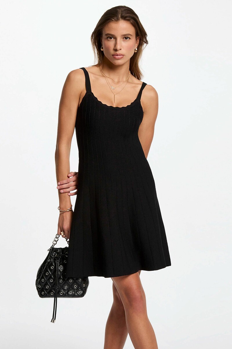 MORGAN<br>Vestido curto de jérsei, corte em A