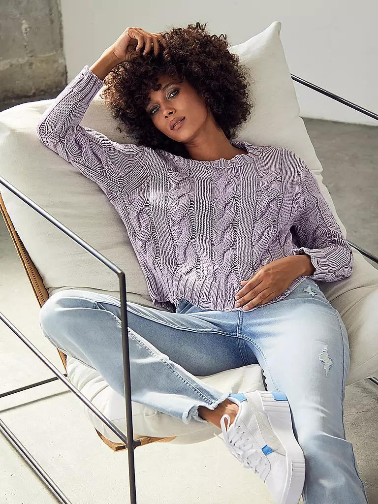 MONARI Pullover  lila
