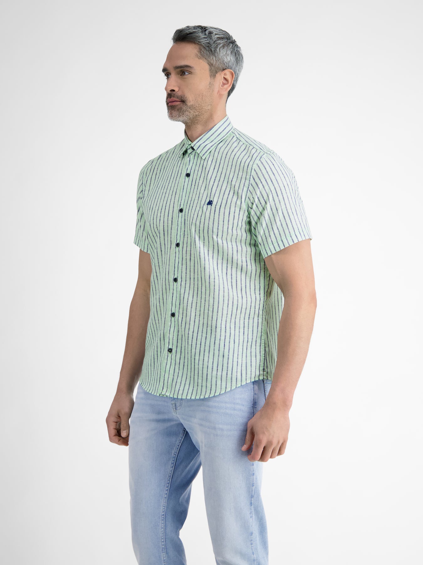 Gestreiftes Herren Sommerhemd