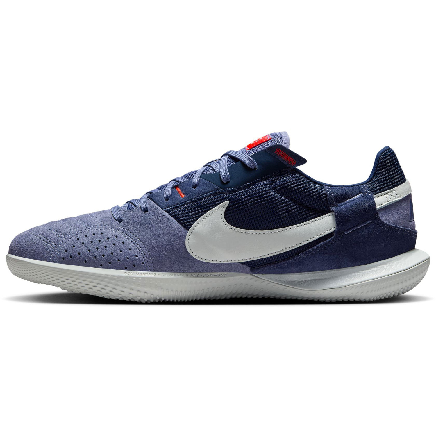 Nike Street Gato