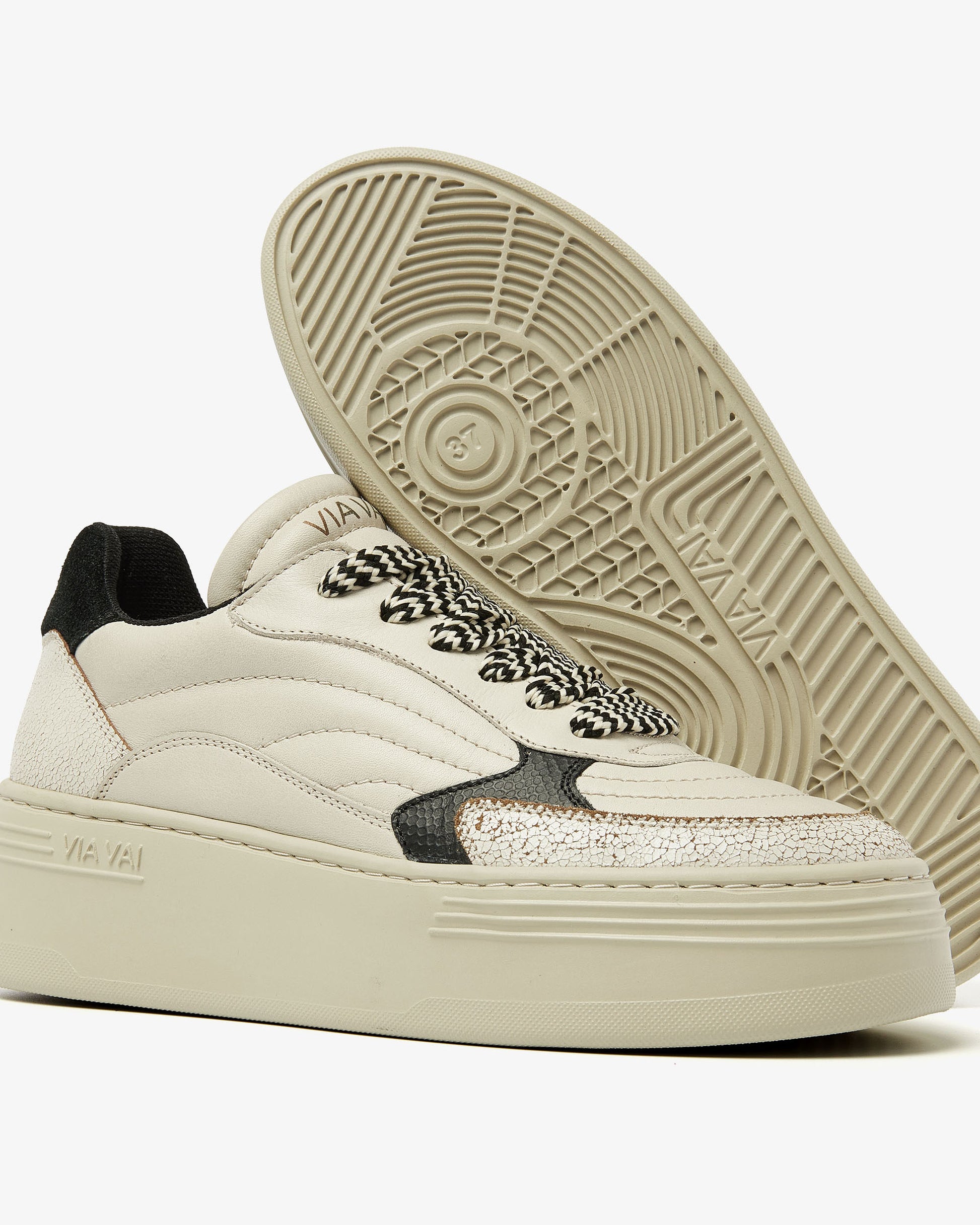 VIA VAI meerkleurige dames sneakers Isa Josie
