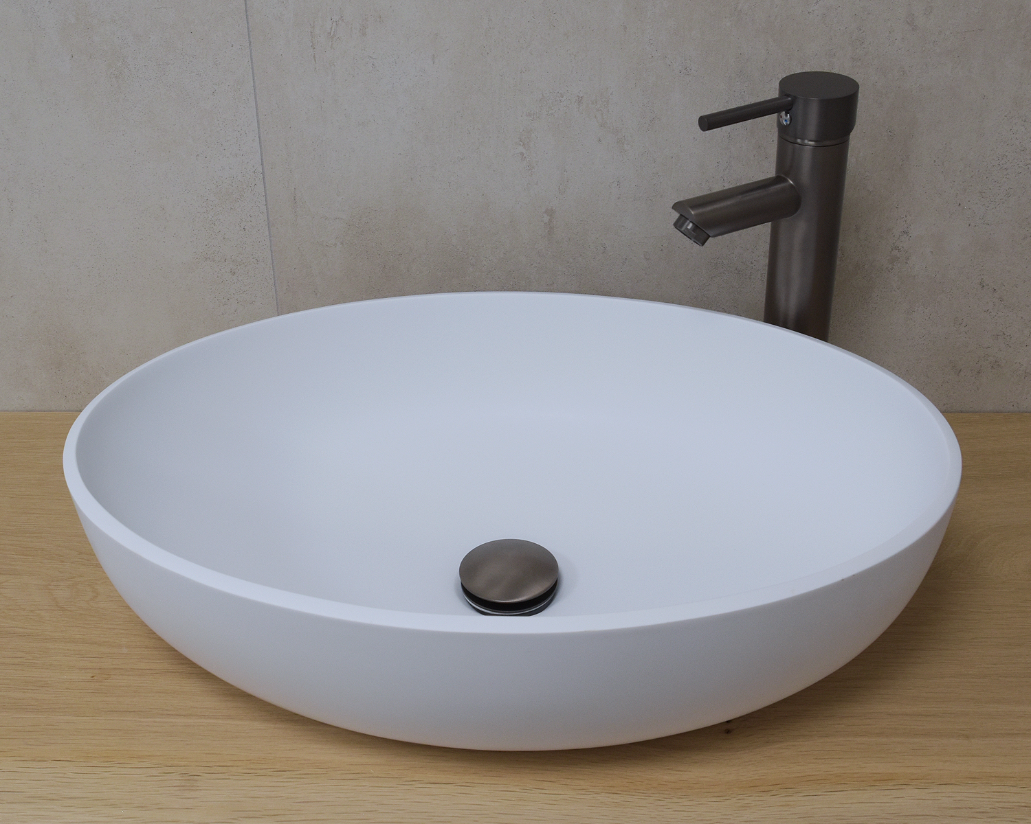 Saniclear Parel Iron wastafel set solid surface met kraan in de kleur verouderd ijzer compleet