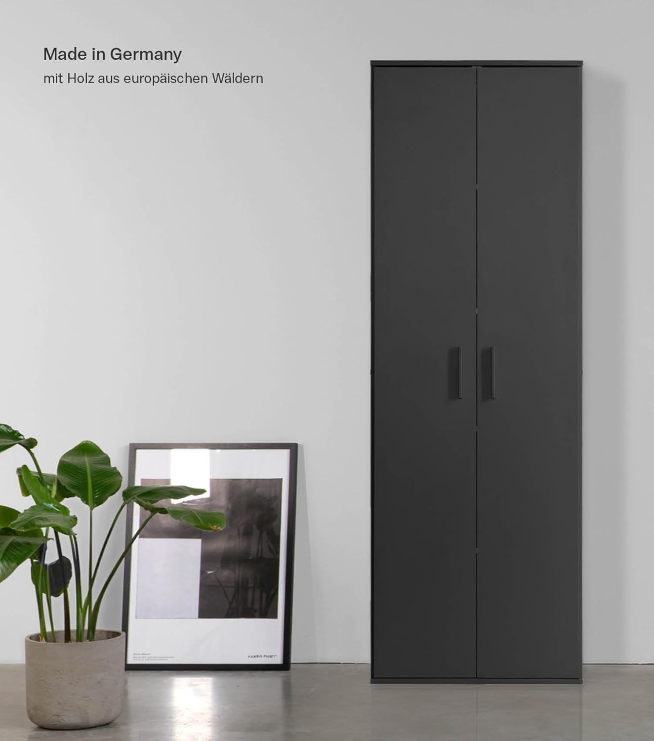 mokebo Garderobenschrank Mehrzweckschrank (60x180 cm) 'Der Lange' aus Holz mit integrierten Schuhfächern, Schuhschrank, Flurschrank, Allzweckschrank oder Vorratsschrank in Anthrazit Schwarz