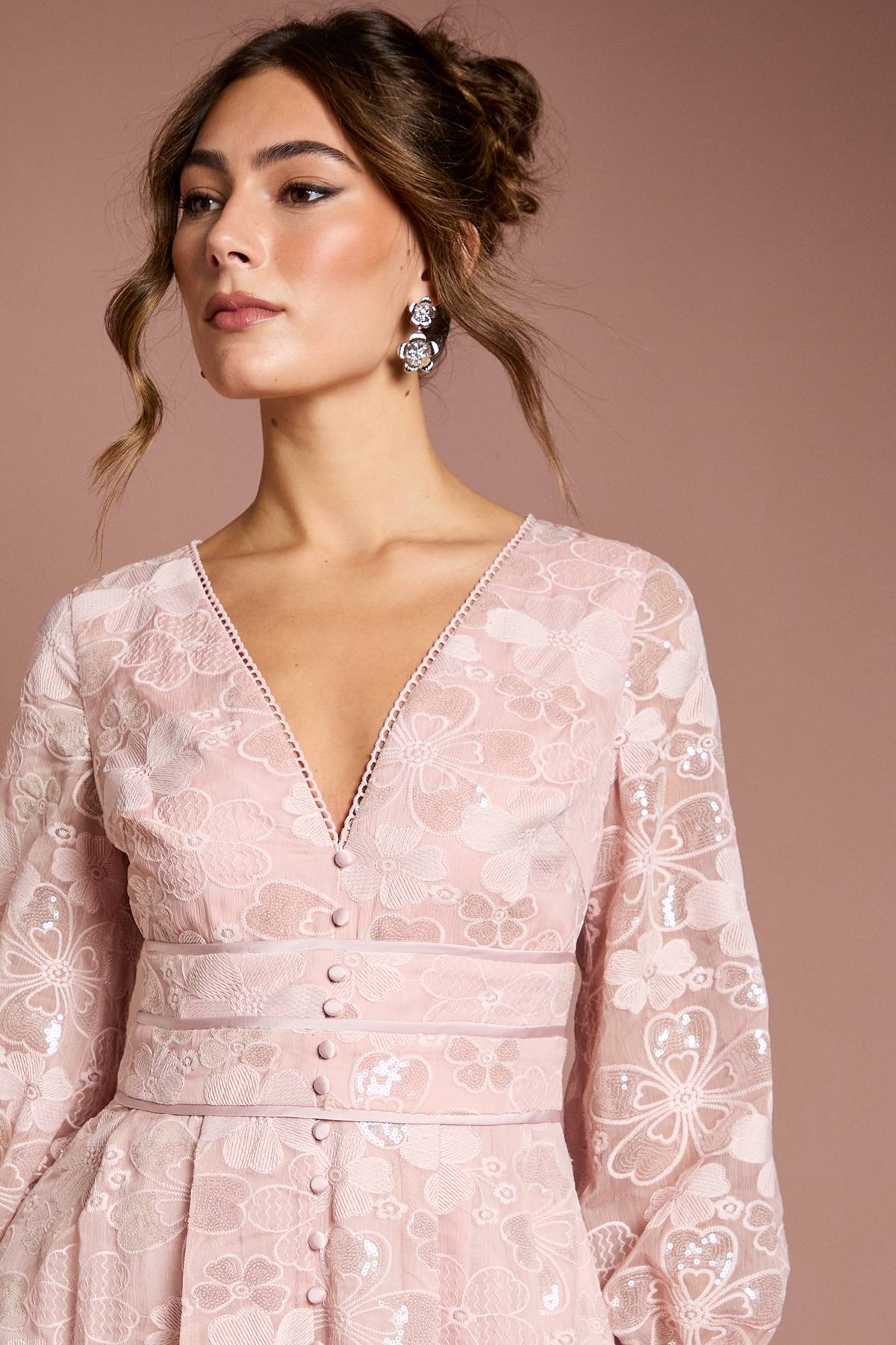 Coast Robe Midaxi en Maille à Fleurs Pailletées avec Manches Bouffantes et Col en V