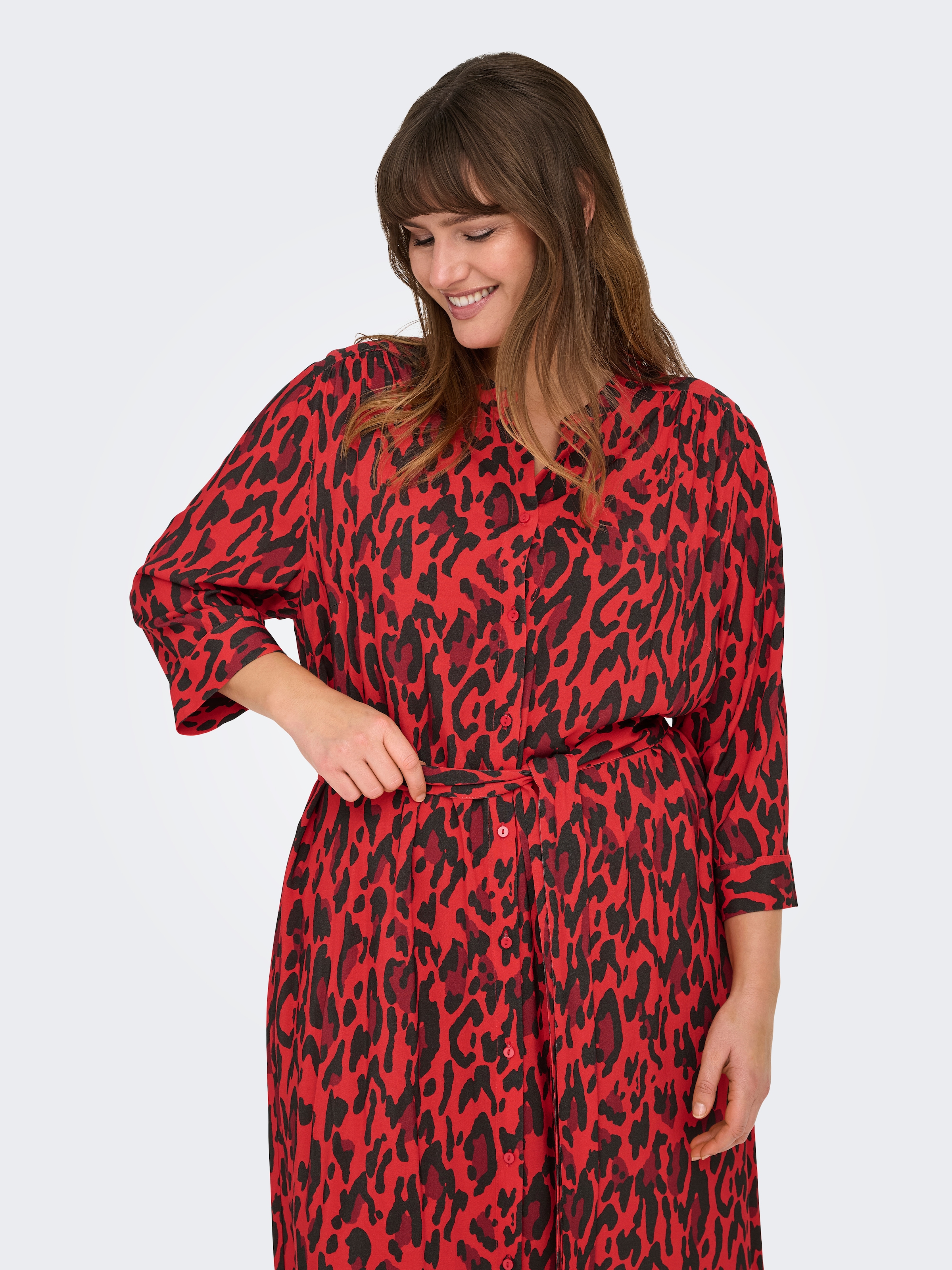 ONLY CARMAKOMA Blusenkleid »CARHARMONY LIFE 3/4 BLK DRESS AOP BS« Sommerkleid