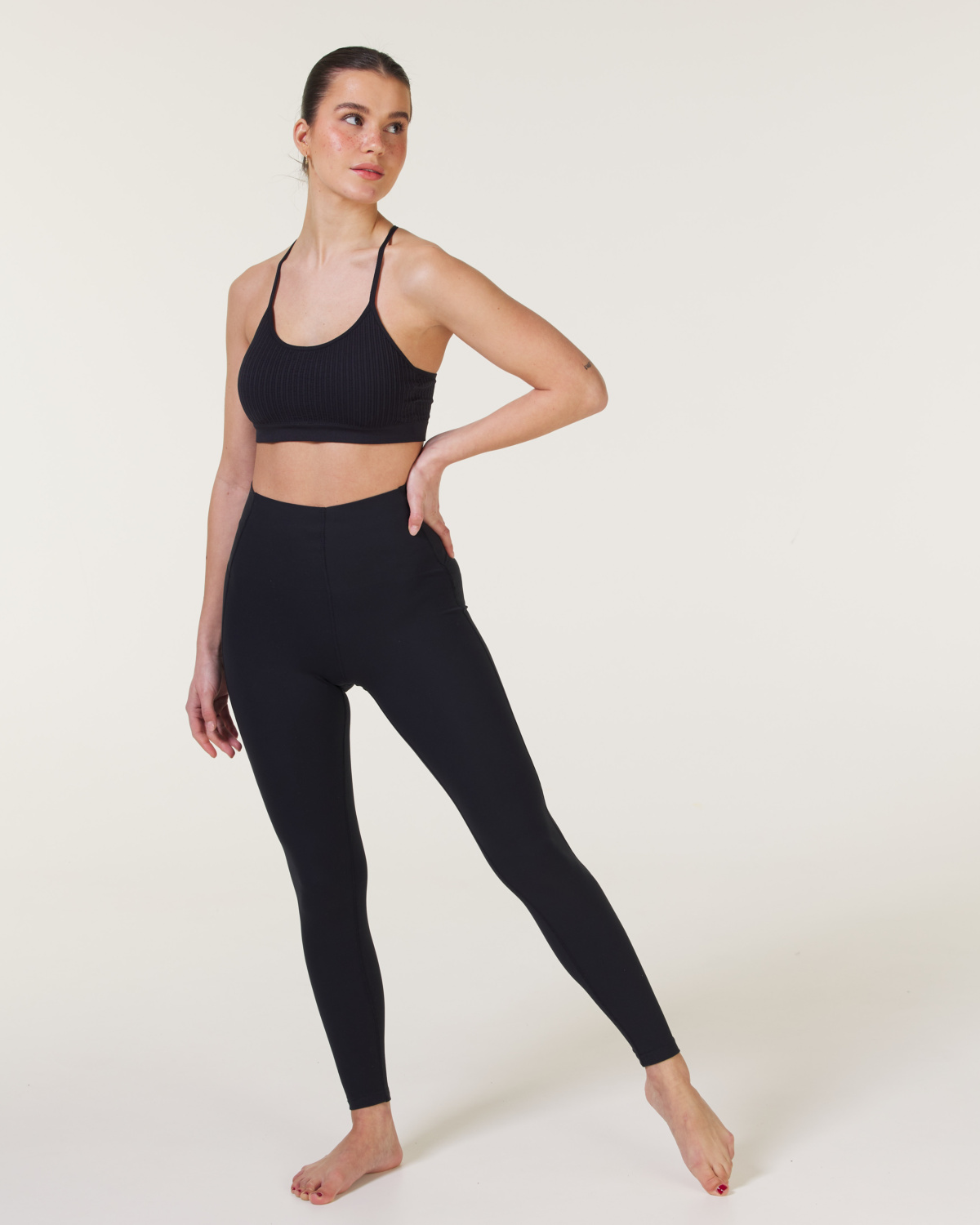 LEVITY Studio High Waist Tights Black