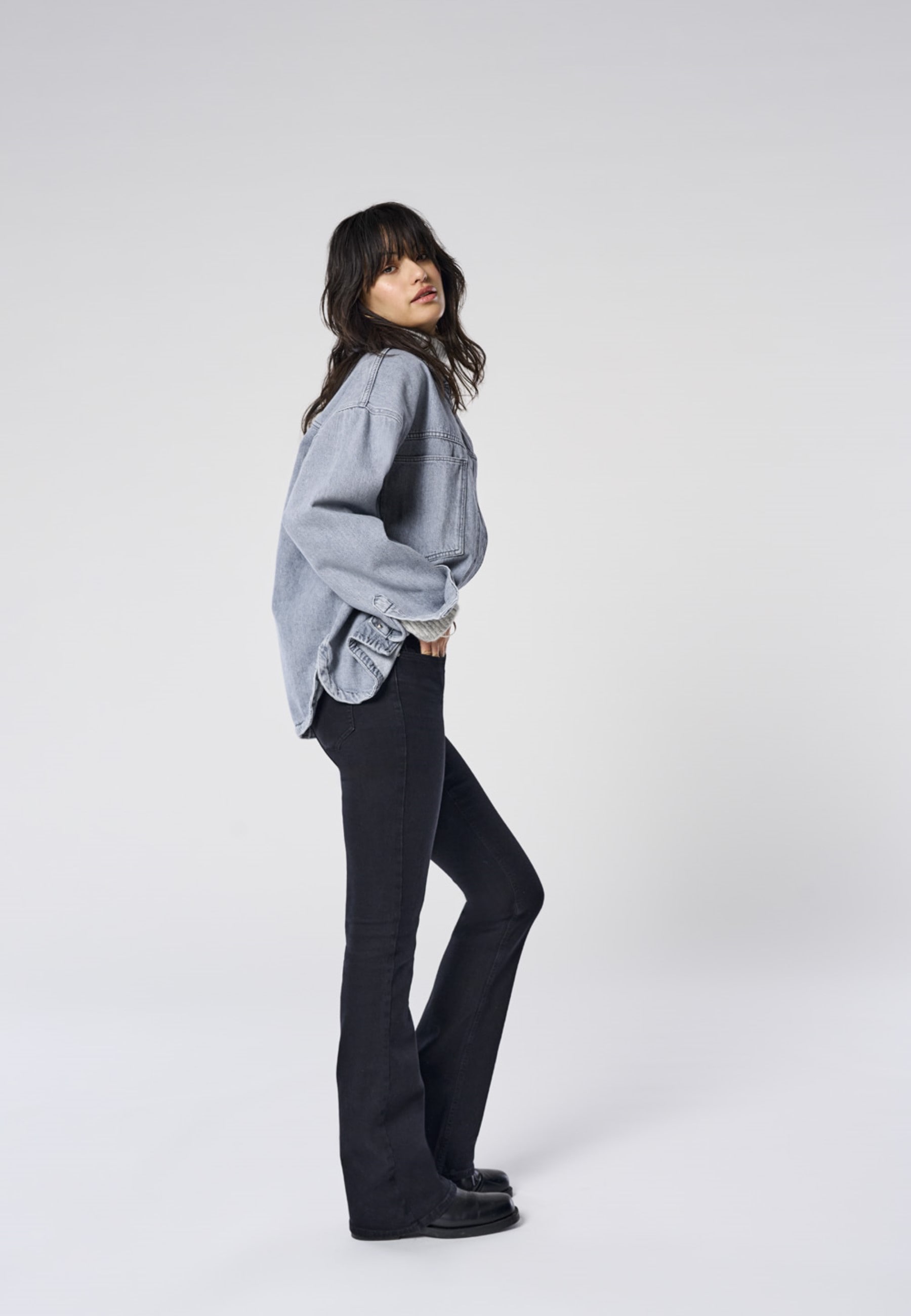 ONLY Bootcut-Jeans »ONLBLUSH LW FLARED DNM REA1099 NOOS«