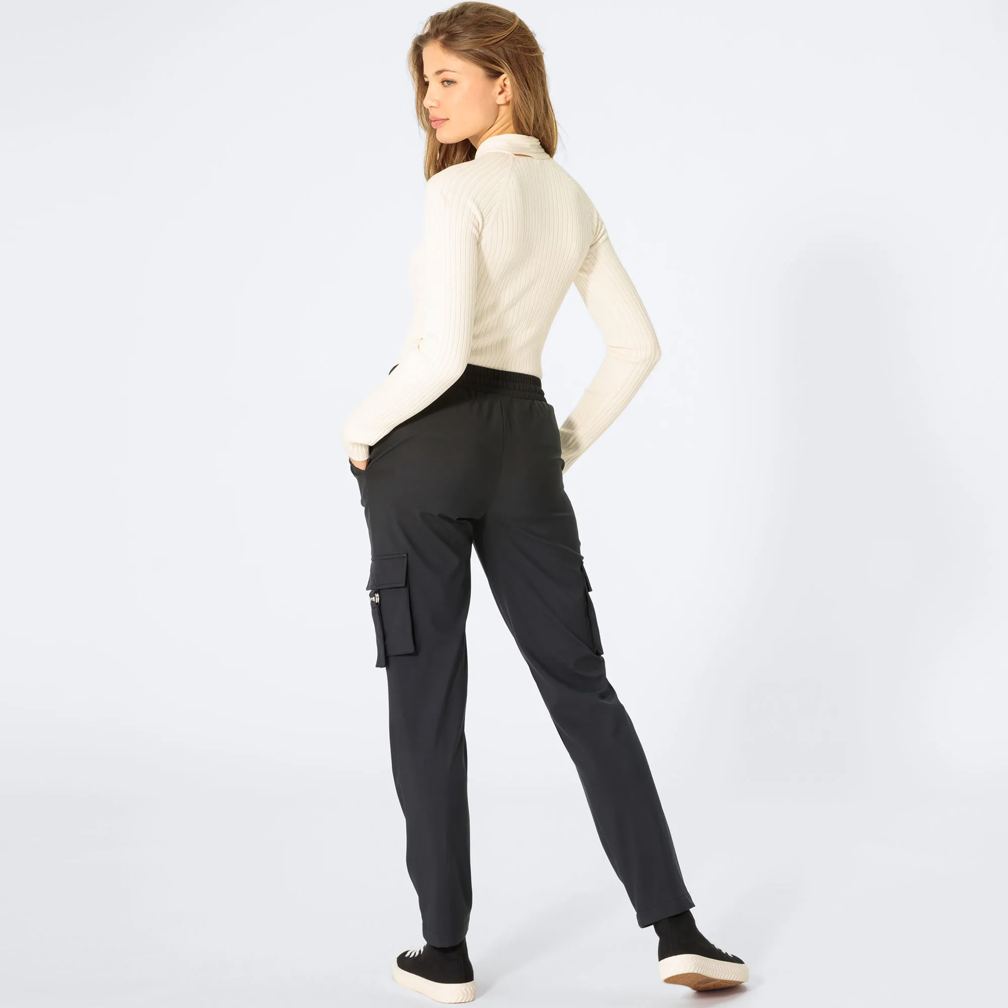 Damen-Hose mit Cargo-Taschen