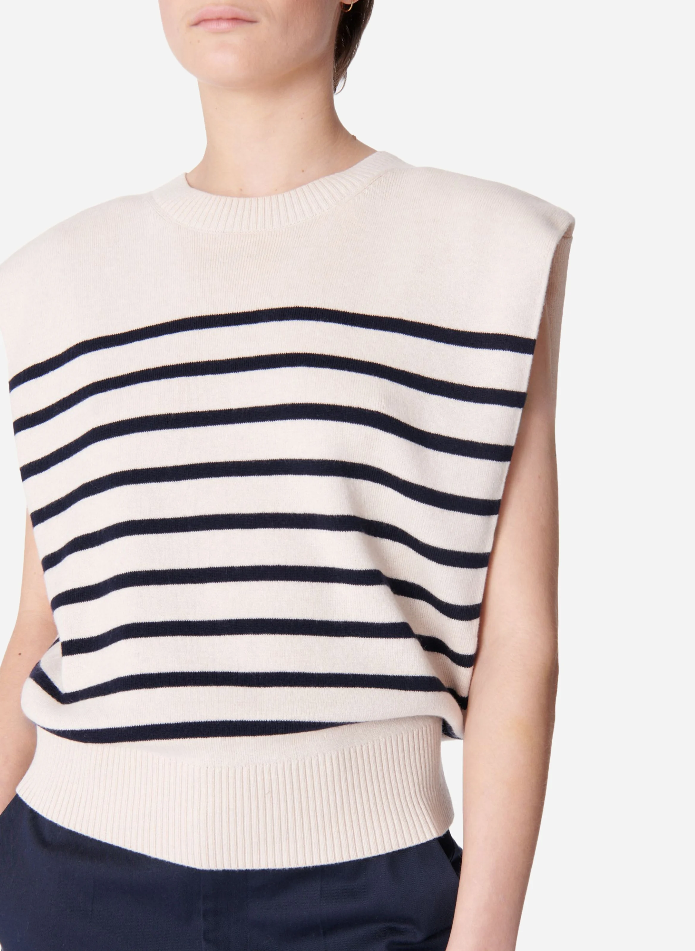 CASSANDRA - Pull col rond droit sans manches en coton et laine mélangé | Bleu