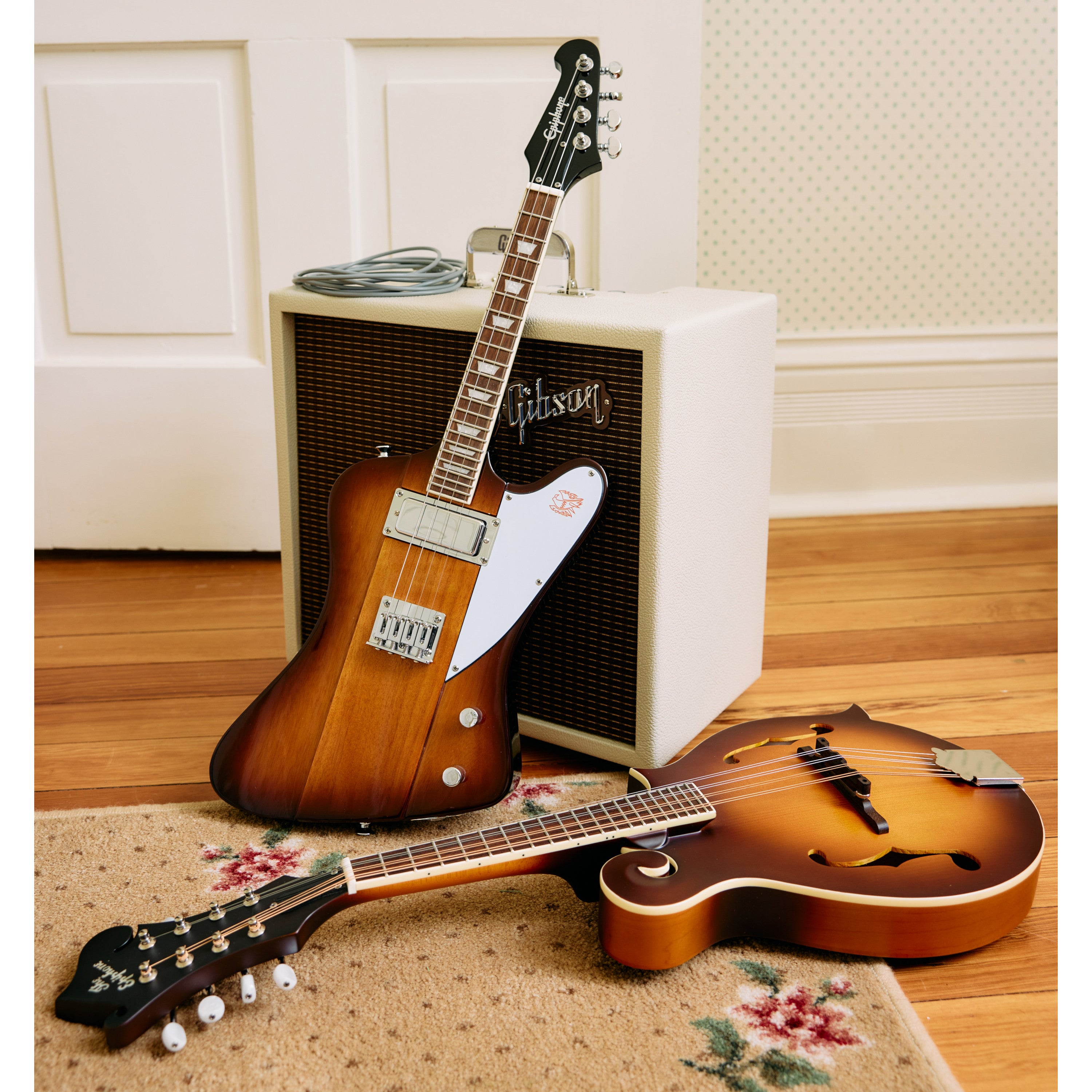 Epiphone Mandobird Vintage Sunburst elektrische mandoline met premium gigbag