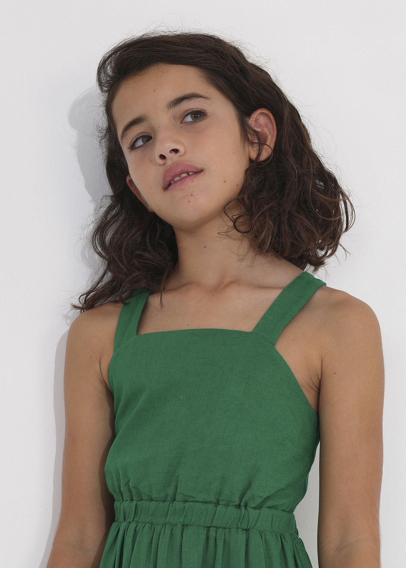 Vestido de linho para menina
