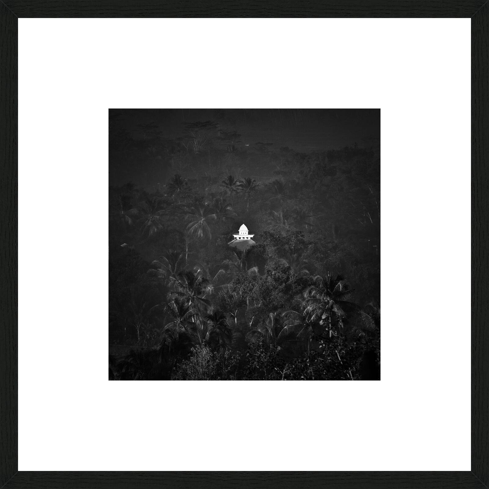 Solitaire by Hengki Koentjoro - Limited Edition. Edition of: 100. Signed.