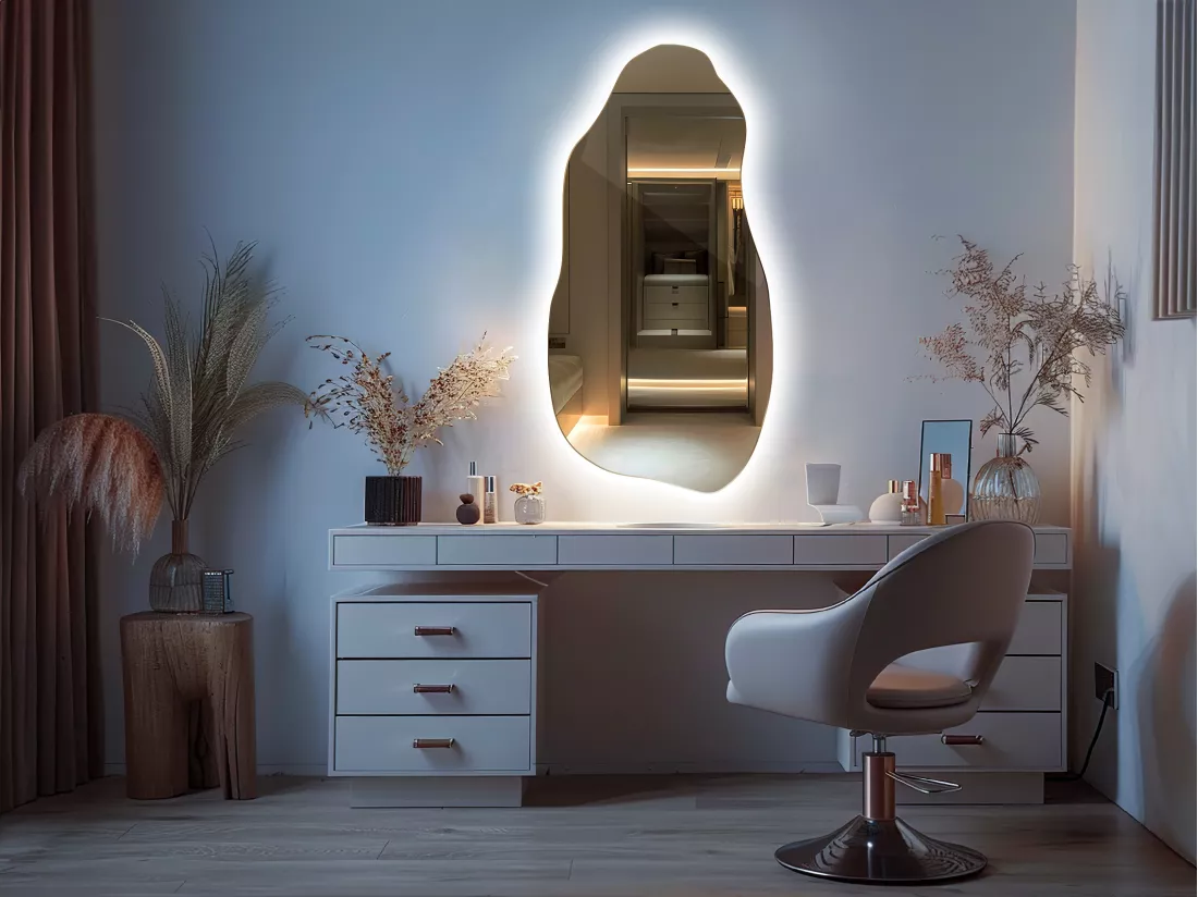 Miroir LED froid forme irrégulière style moderne unique 45 cm x 90 cm - lumière froide