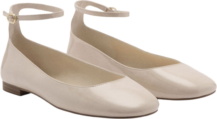 MANGO Patent leather-effect ballet flats Light beige
