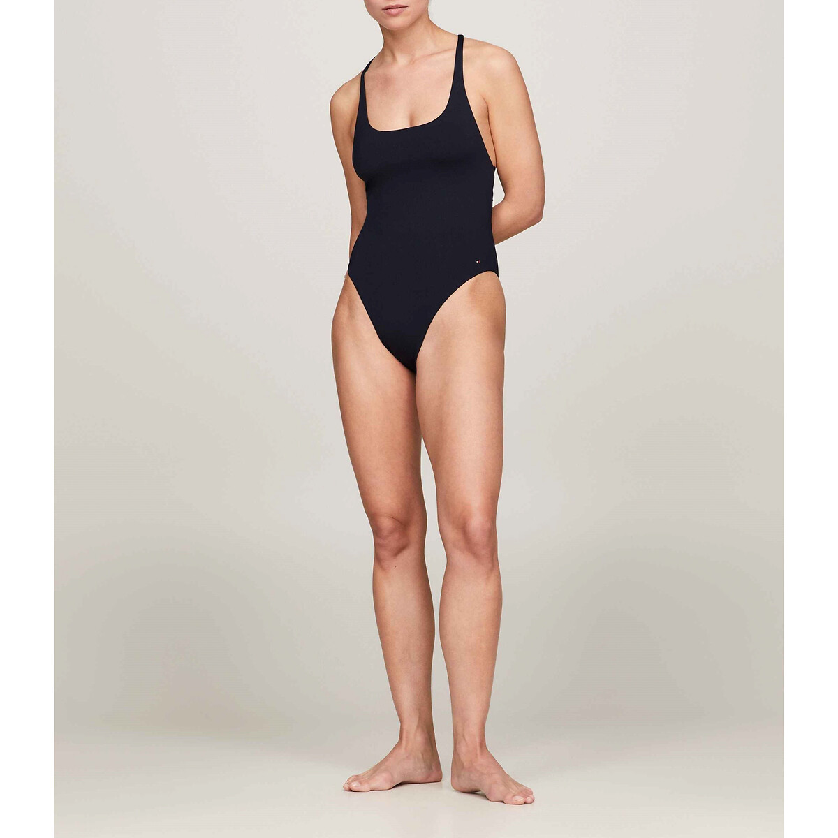 TOMMY HILFIGER<br>Maiô Elevado