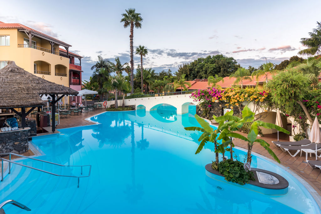 Pestana Village Garden Halfpension - Hotel