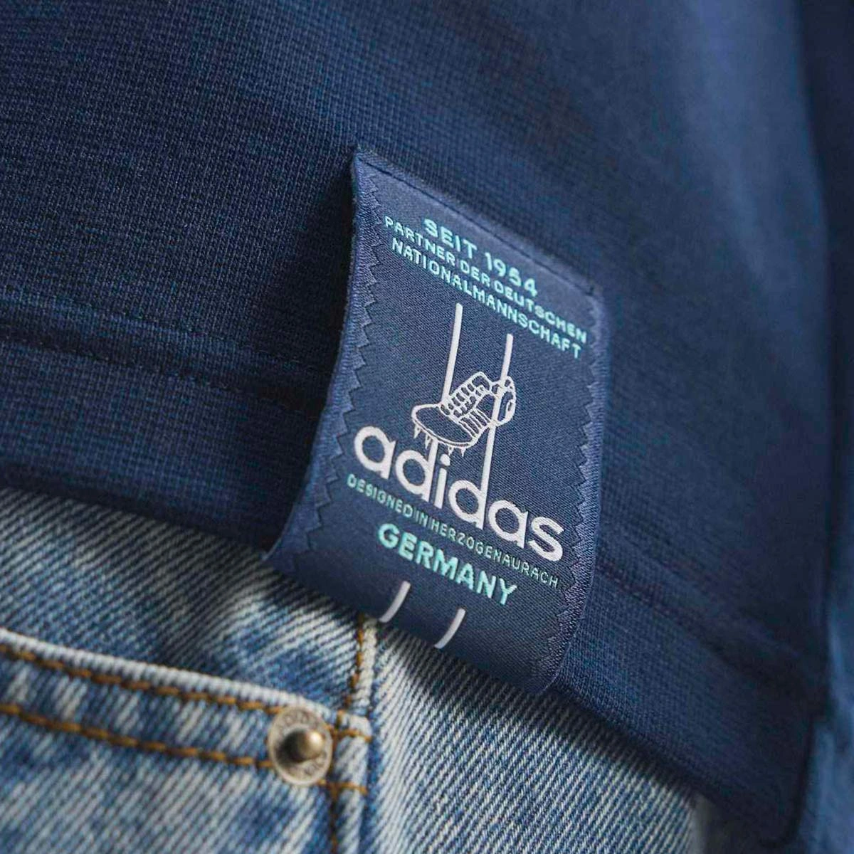 T-Shirt adidas Alemanha Originals Adicolor Mundial 2026