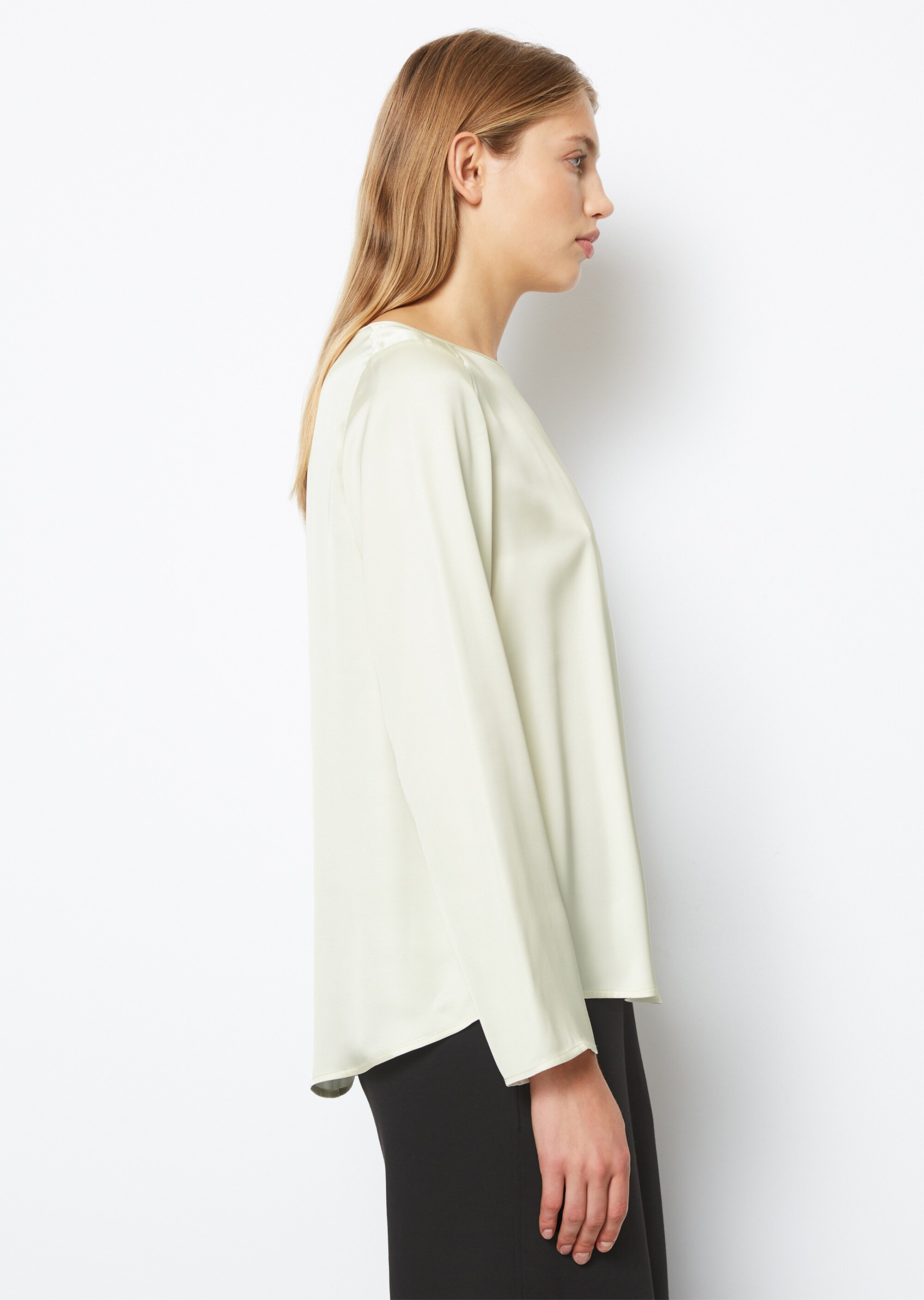 Fließendes Blusenshirt regularaus Viskose-Satin