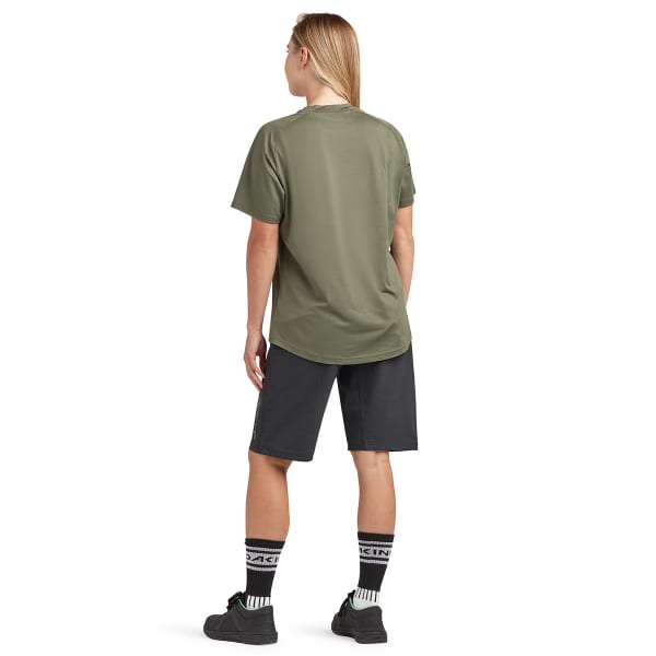 Bons plans textile été DAKINE WOMEN'S SYNCLINE S/S JERSEY CANOPEE GREEN