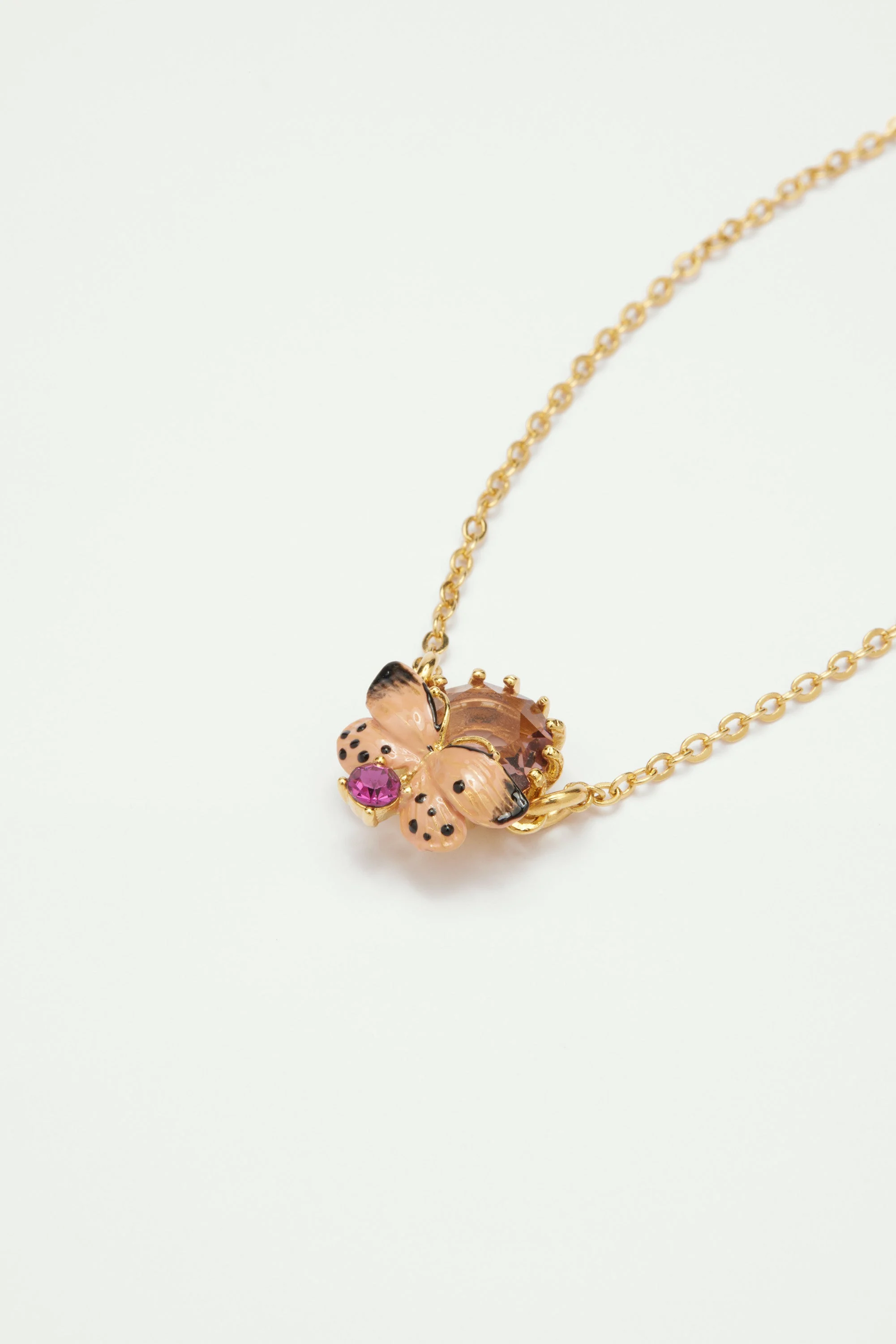 Bracelet fin papillon blanc et pierres rondes | Rose