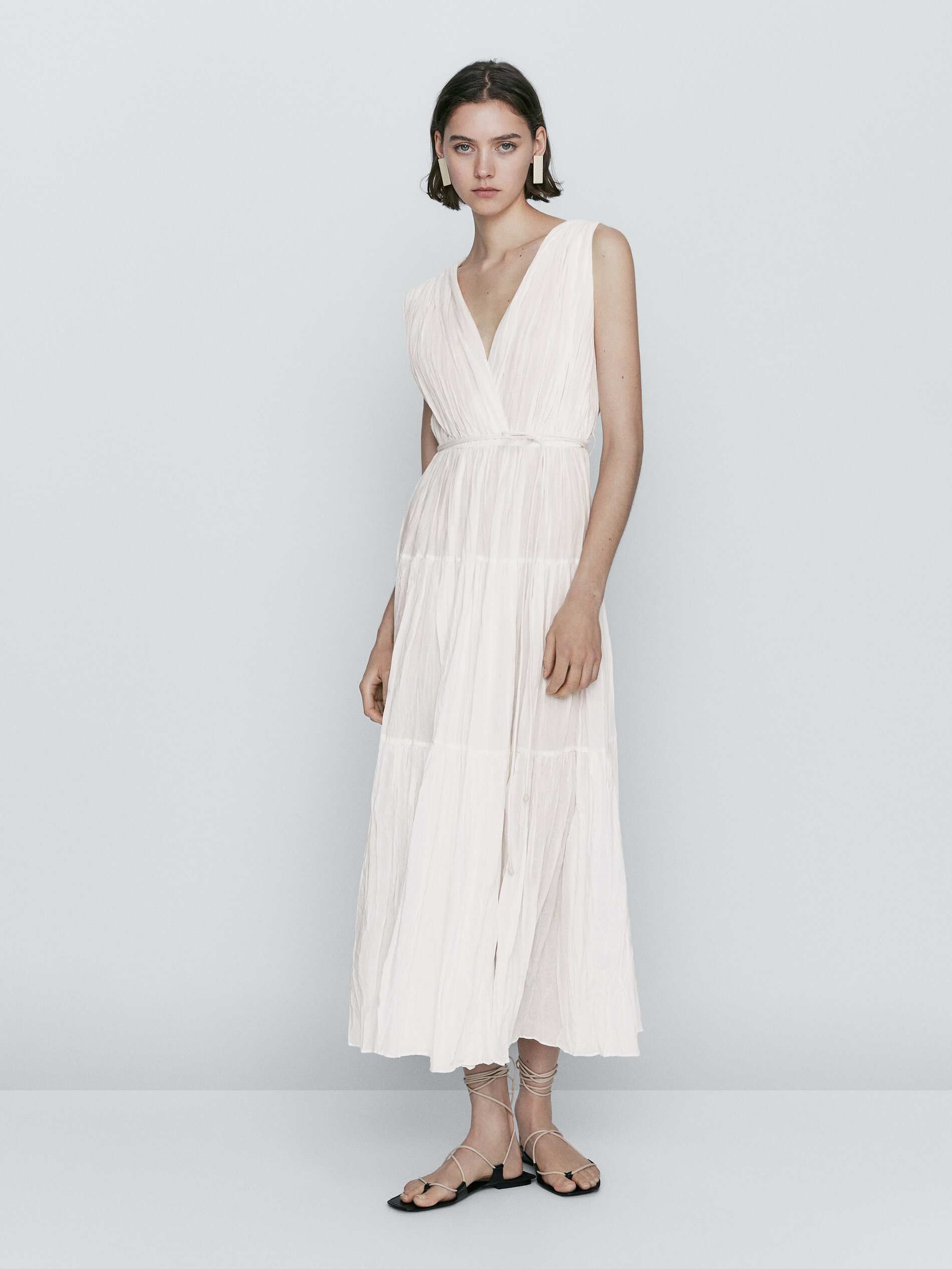 Vestido plissado com cordão - BRANCO
