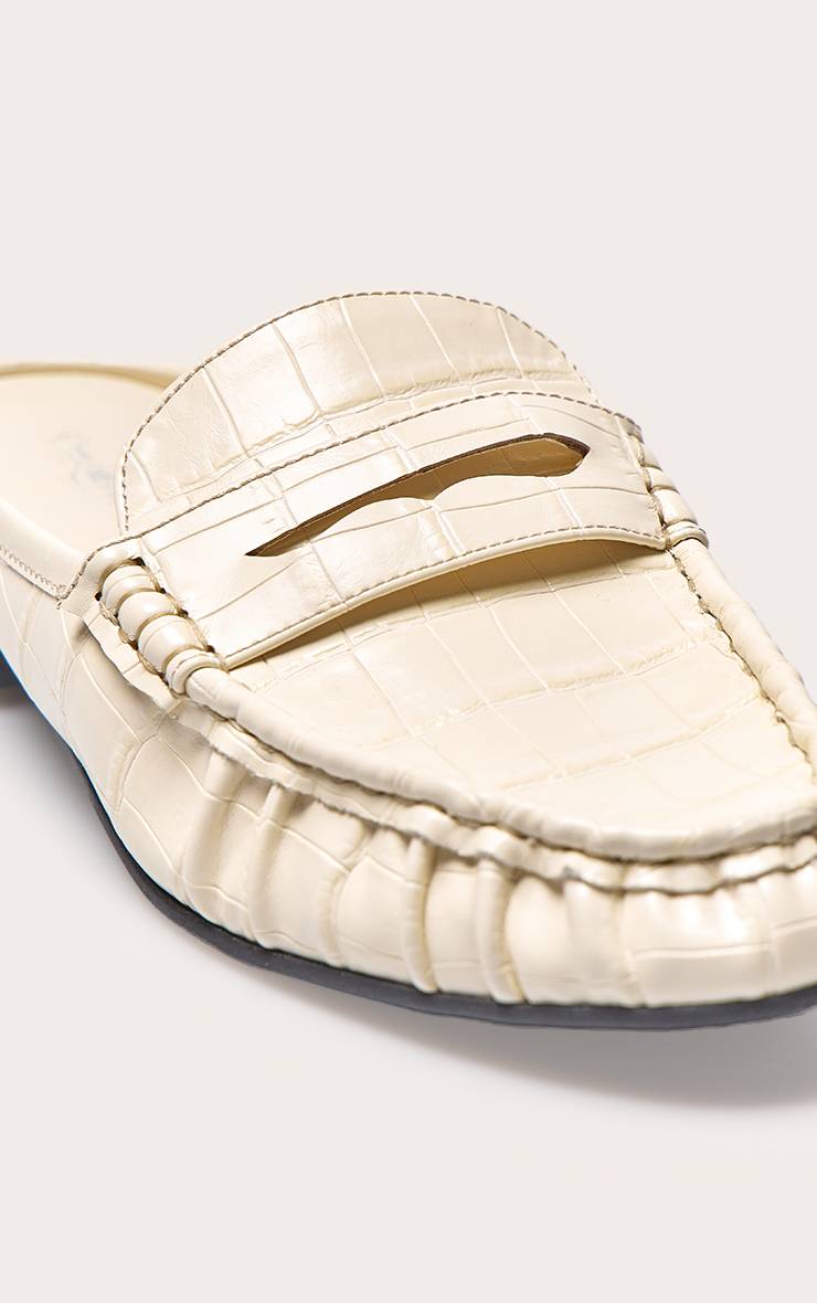 Crème Mocassin En Daim