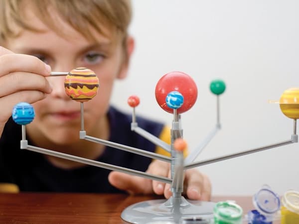 3D Maling av Planeter / Solsystem – Pedagogisk aktivitet for barn