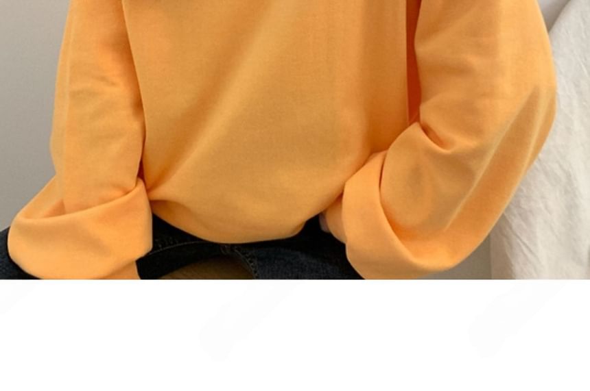 SeoulPop - Losvallend sweatshirt met geborduurde hond