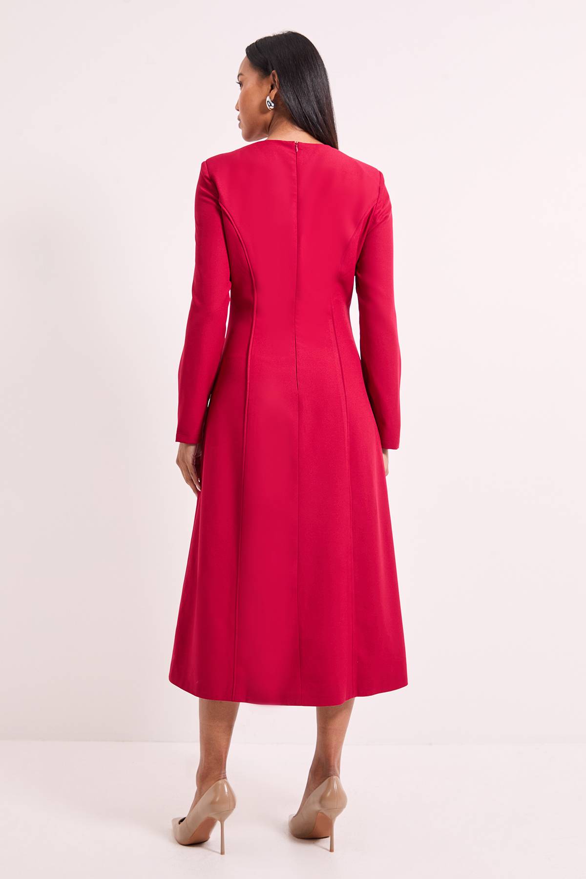 Wallis Robe Midi à Manches Longues avec Liens Couleur Baie Foncée