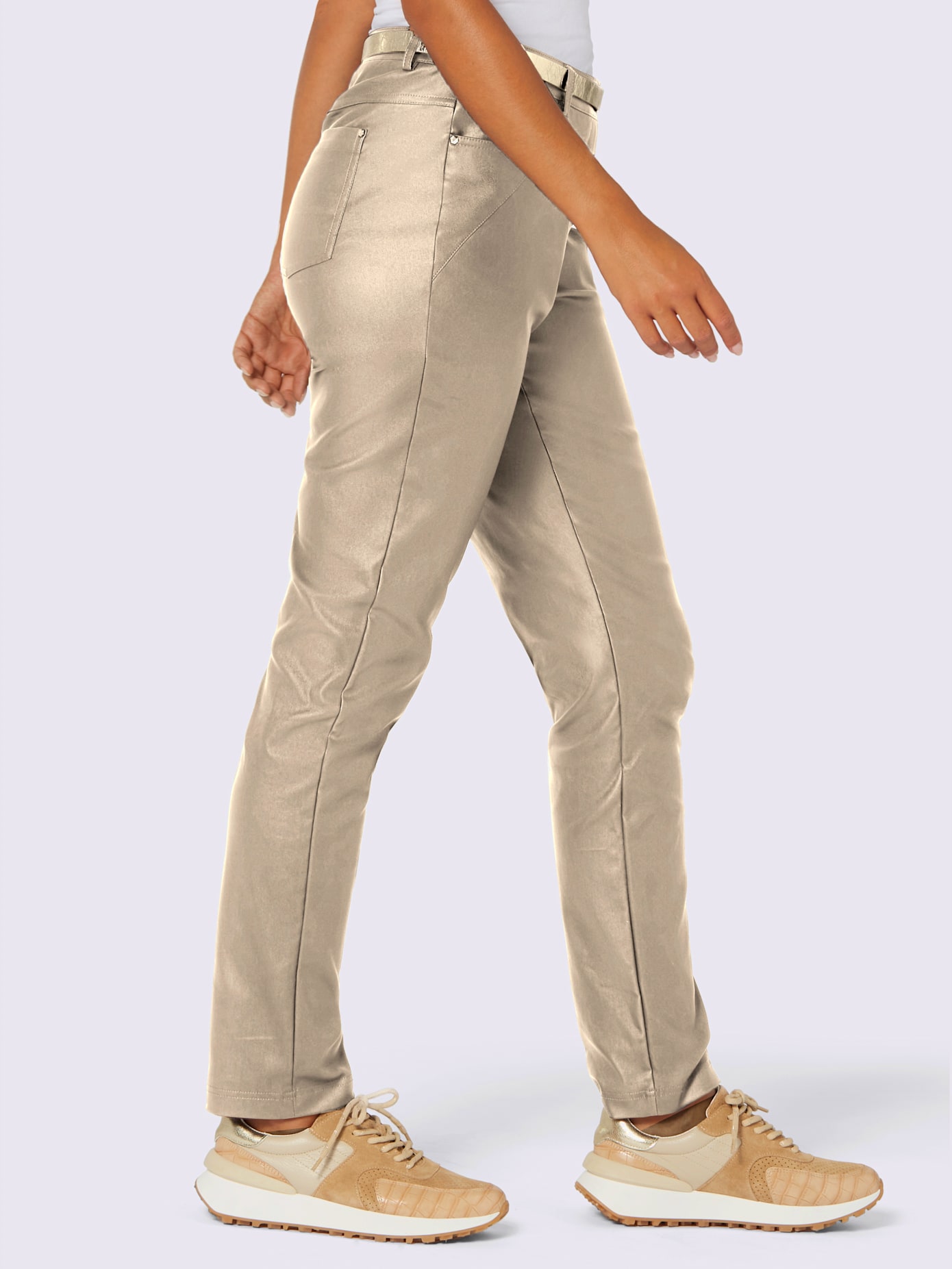 Pantalon effet enduit coupe féminine