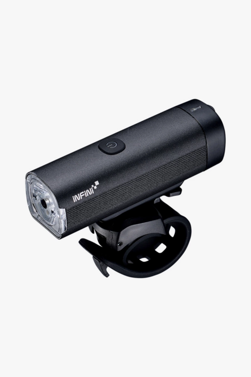 Infini Kor 800 Frontlicht