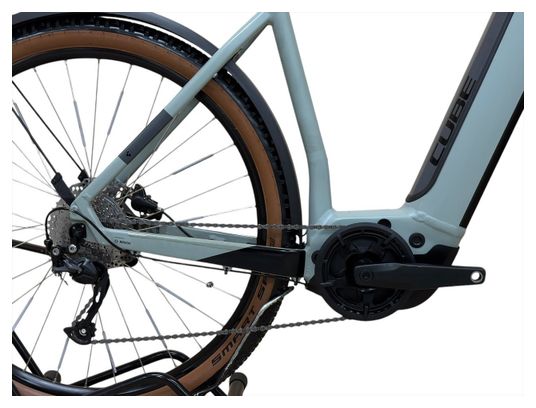 Produit reconditionné . Cube Nuride Hybrid Performance 625 Allroad Shimano 2021 . Vélo électrique . Cube . très bon état