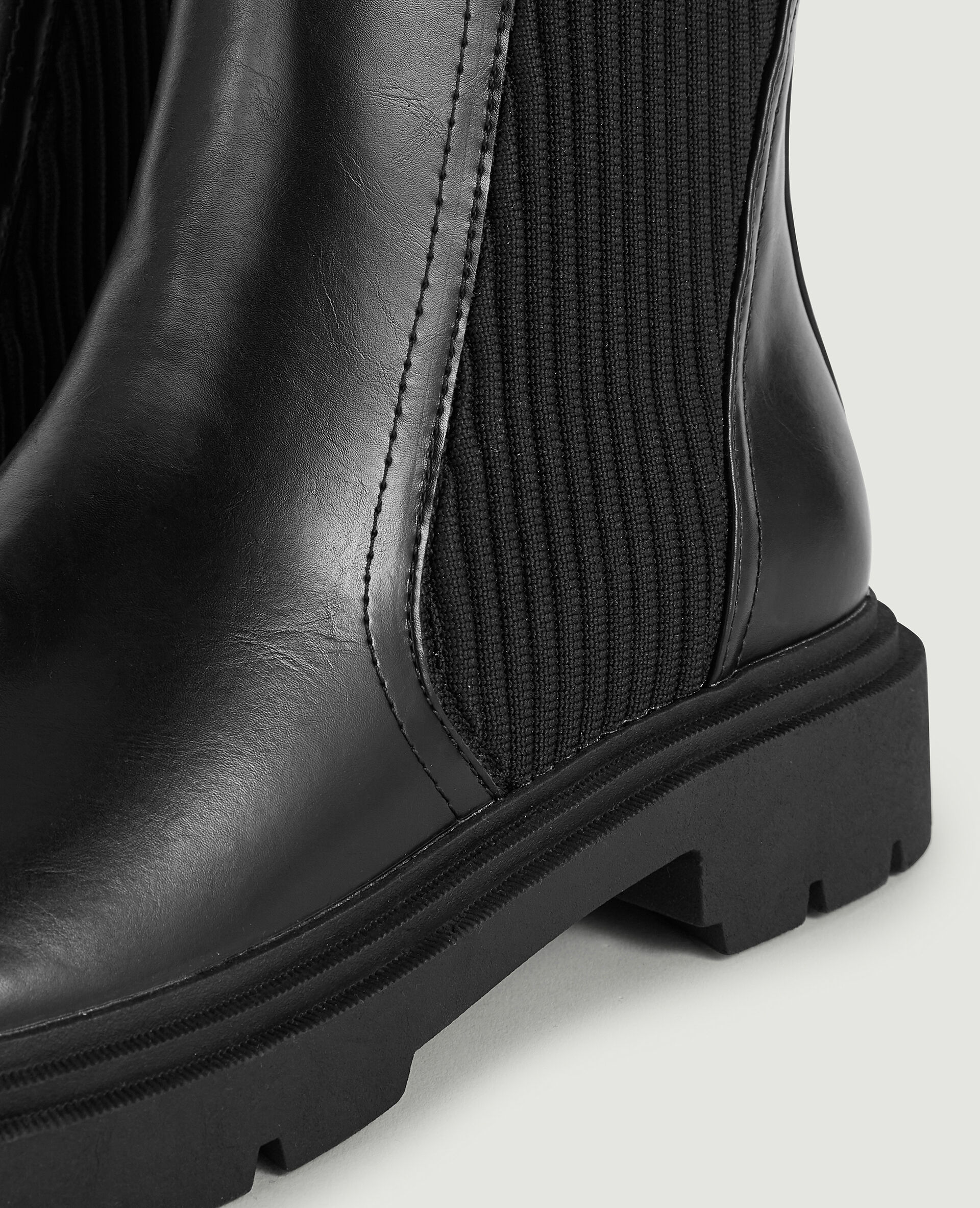 Boots semelles crantées - Noir