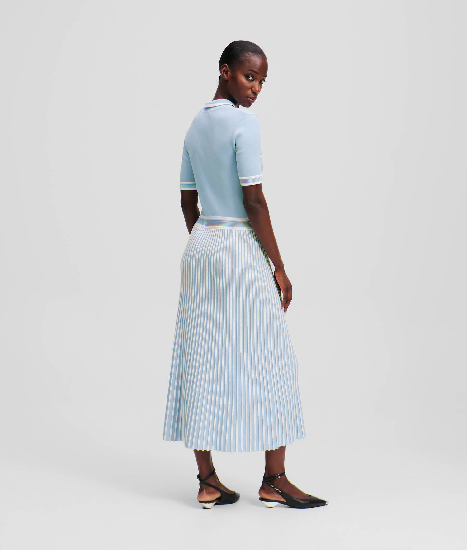ROBE EN TRICOT PLISSÉE KARL ESSENTIAL - Bleu Kentucky-Pristine