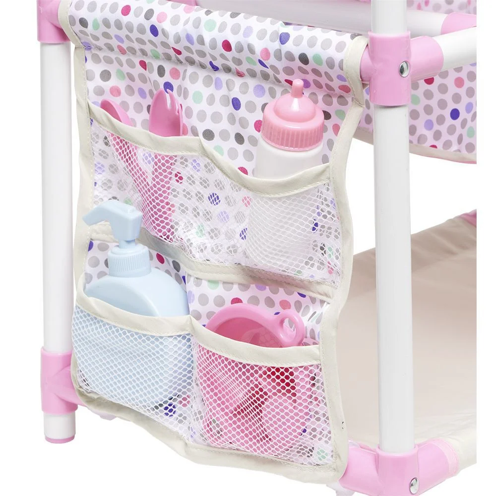 Nurserie avec poupon et accessoires enfant