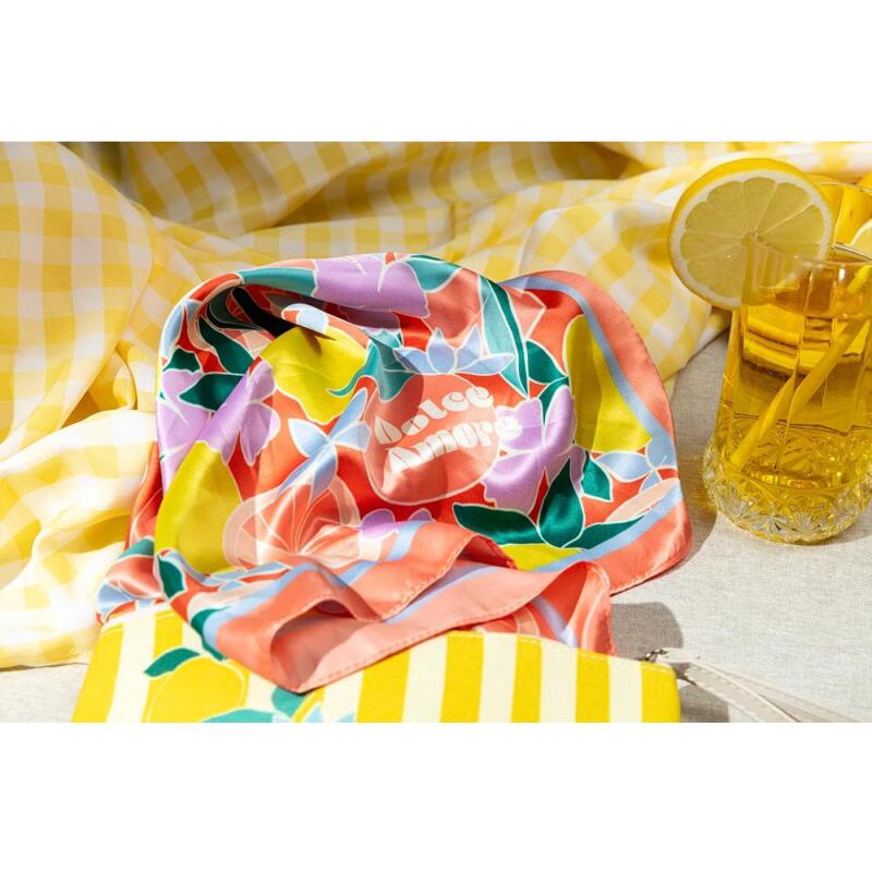 Dolce Amore, Foulard satiné 70 x 70 cm
