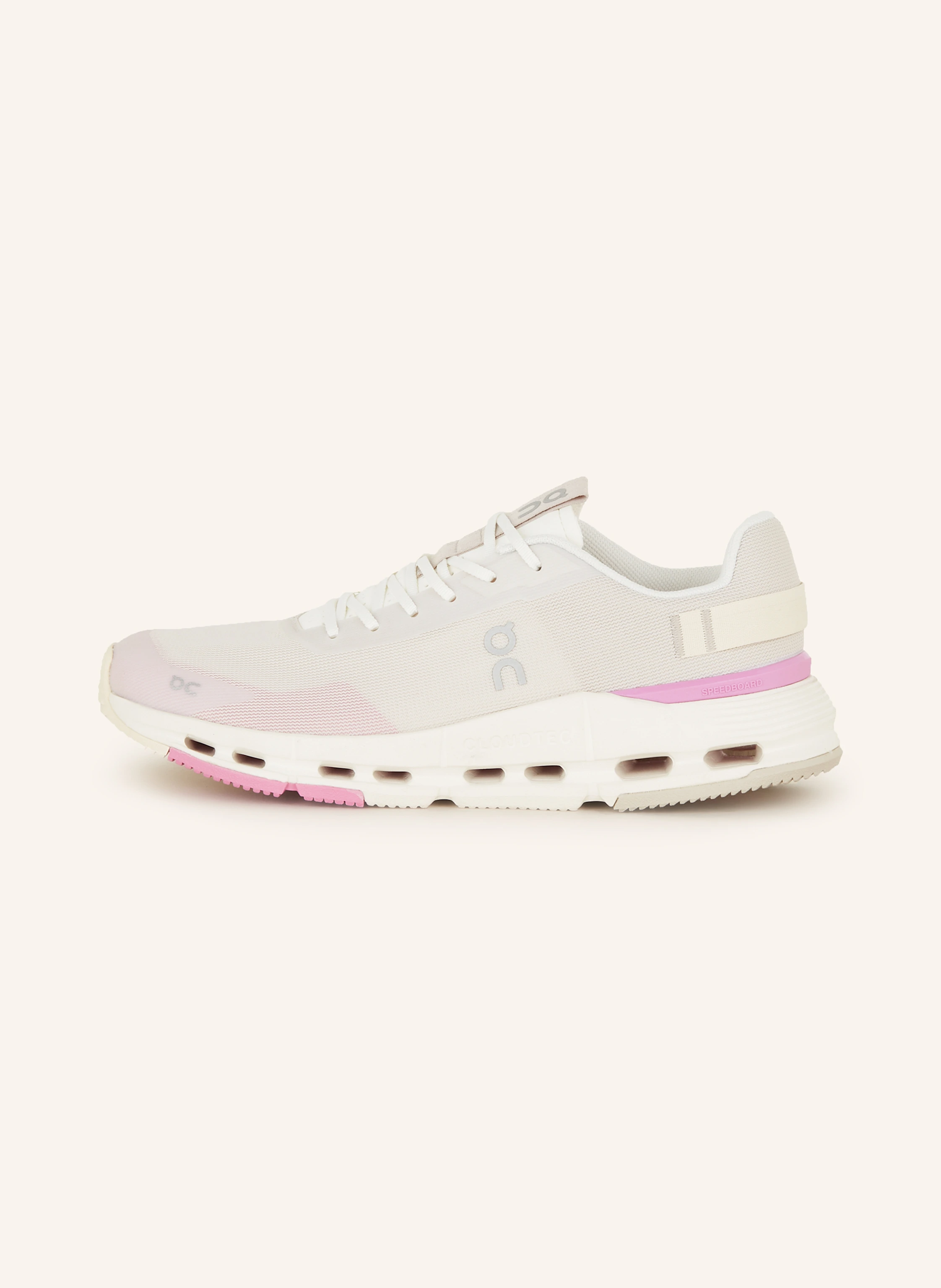 On Sneaker CLOUDNOVA FORM 2