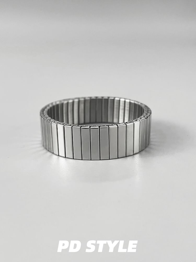 Elnge - Metallic Bangle