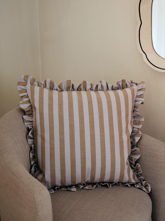 Broste Copenhagen Ina kussen 50x50 Brown Kelp/Castle Beige